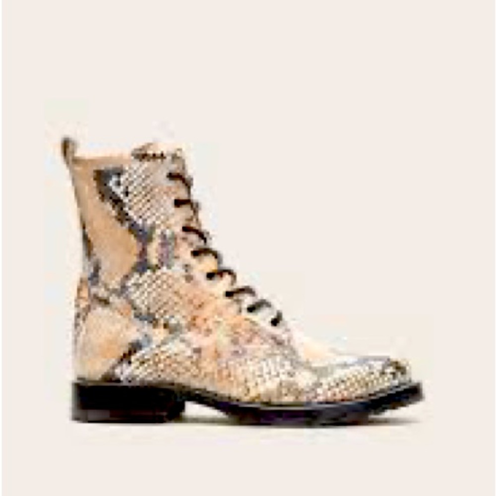 ‼️SOLD‼️ Veronica Combat Boot